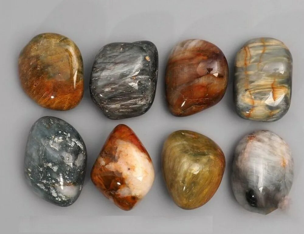 скаполит кошачий глаз. как выглядит кошачий камень. хризоберилл кошачий. цимофан минерал кошачий глаз. хризоберилл цимофан кошачий.