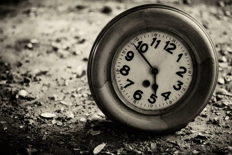 Time time will go. Время остановилось. прошлое картинки. time goes by. прошлое время.