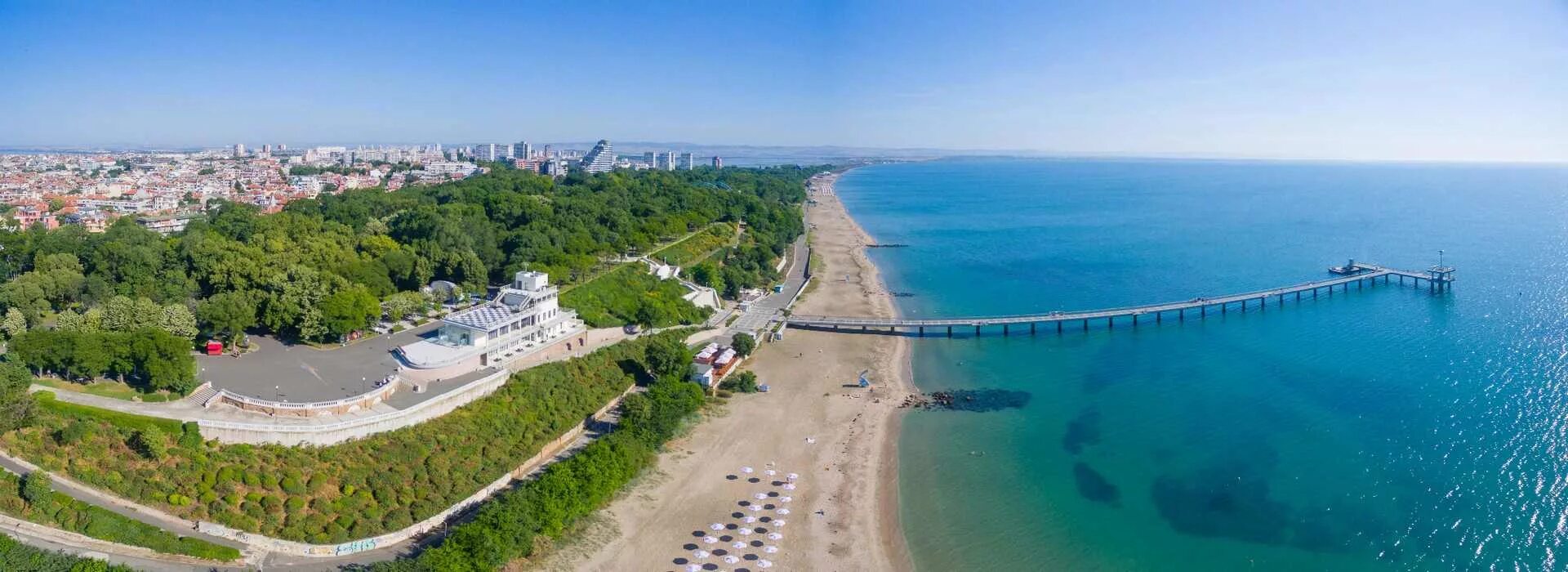 Варна набережная. Бургас часы. Бургас болгария. Аэропорт в несебре. Сарафово бургас.