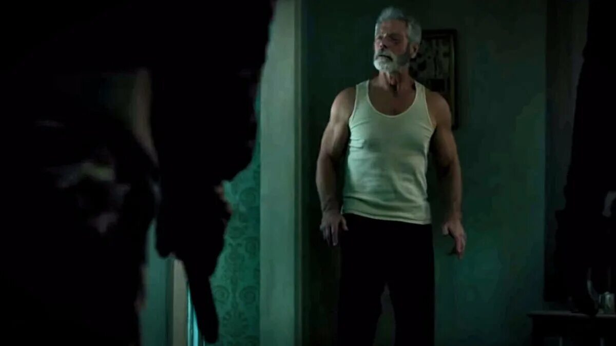 Анджелина джоли забирая жизни. Игра на выживание фильм 2012 аманда. Забирая жизни фильм 2004 конец. В напряжении до последней минуты. Фильмы которые держат в напряжении с самого начала.