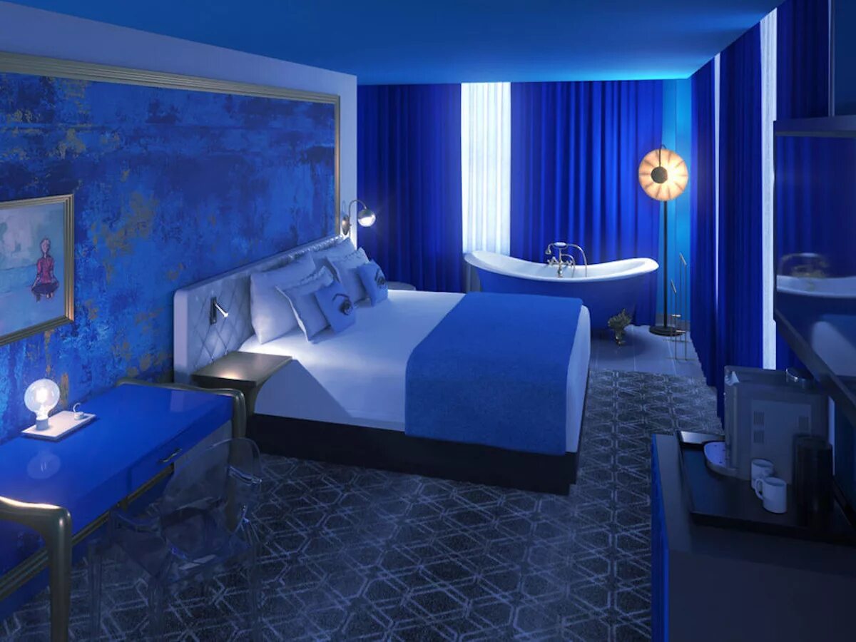 Где живут синие. Гостиница в синих тонах. Синяя комната. Синий номер в отеле. Комната в отеле в синих тонах.
