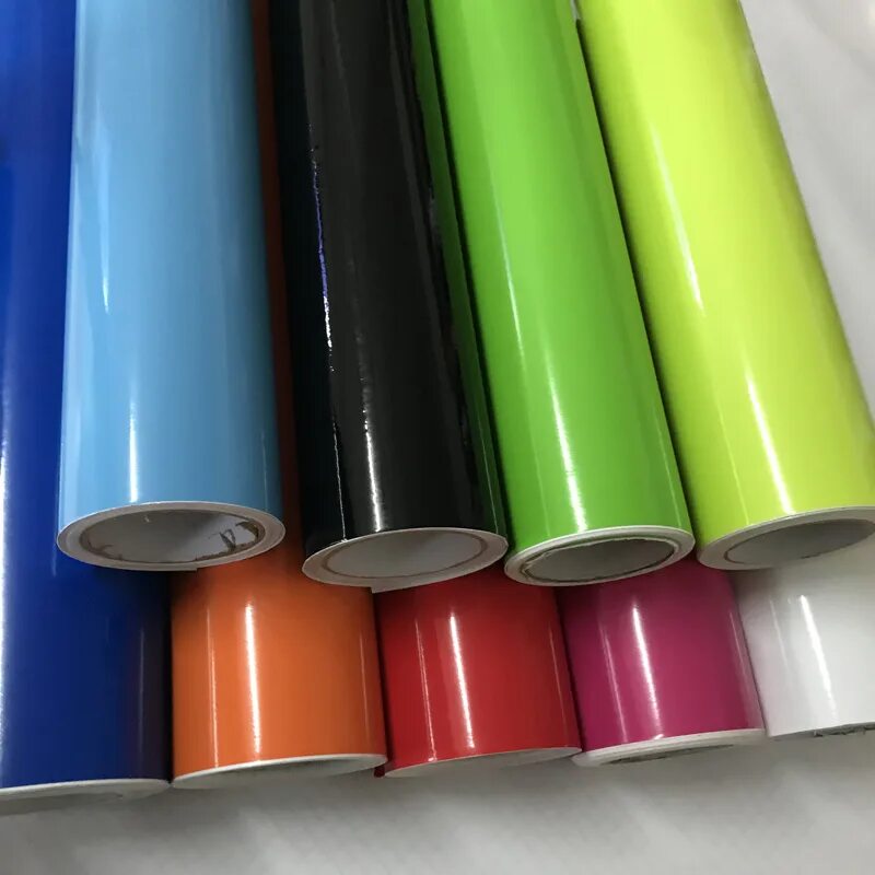 самоклеящаяся бумага прозрачная. самоклеющаяся пленка для учебников прозрачная. обложка из самоклеющейся пленки. прозрачная клейкая пленка для бумаги. самоклеющаяся пленка книги.