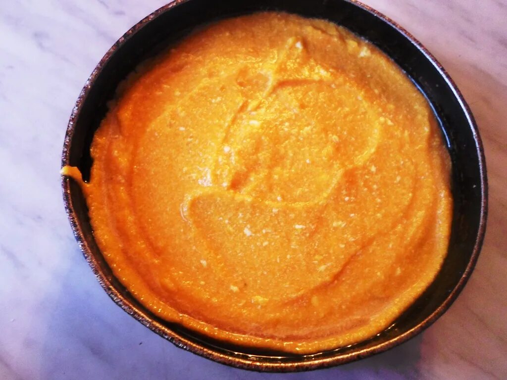 Жареное тесто с тыквой. Тыквенник. Тыквенное тесто. Рецепт тыквенного теста. Ингредиенты для тыквенного пирога.