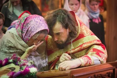 Помолитесь батюшка