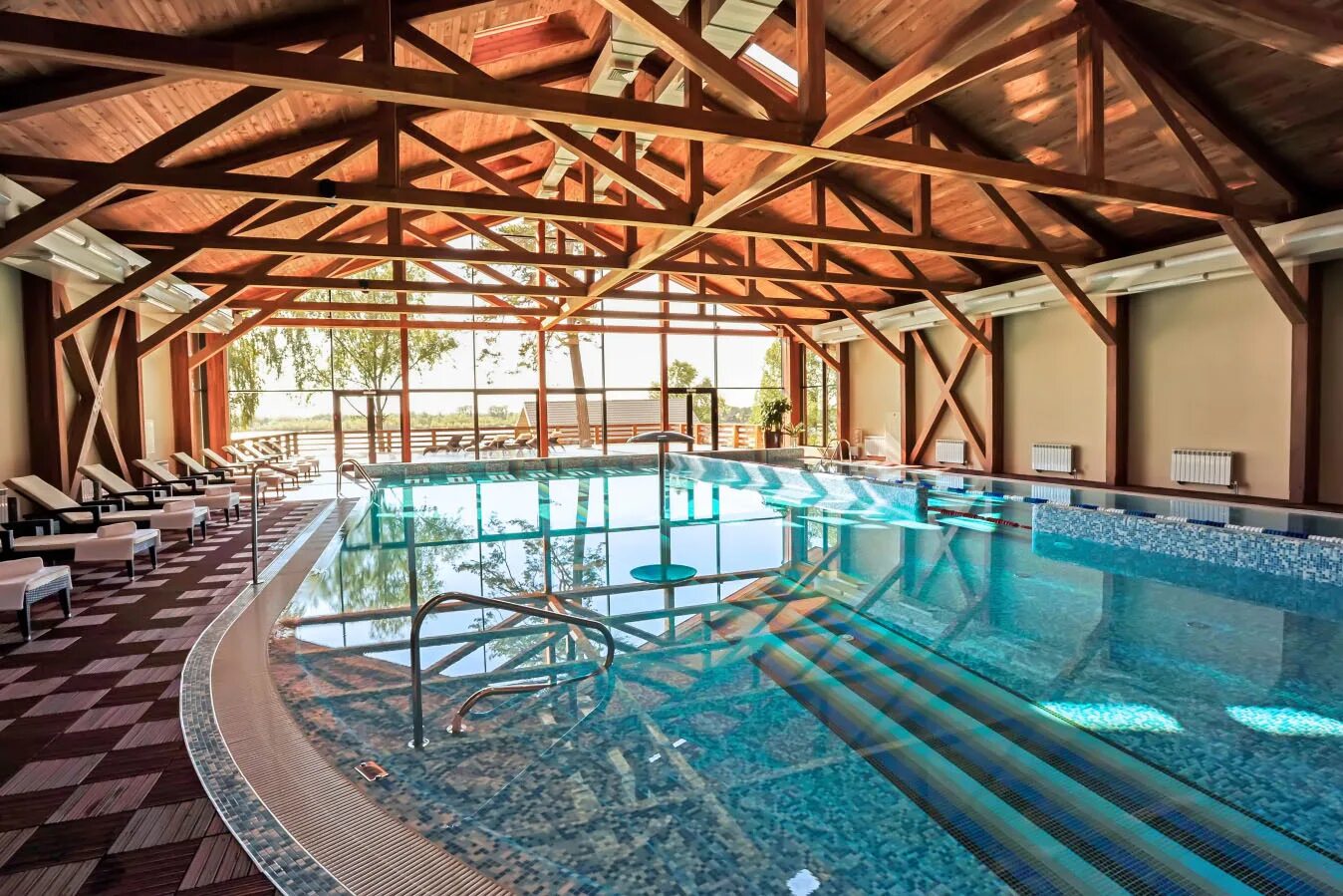 Бассейн дача новосибирск. Спа-комплекс greenwood. гринвуд спа отель. greenwood spa новосибирск. жк гринвуд новосибирск.