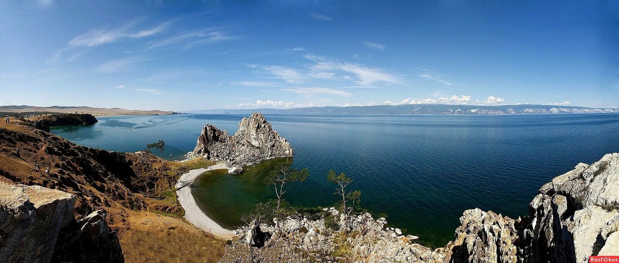 Ольхон панорама. Байкал Ольхон панорама. Озеро байайкал панорама. Горы Байкала панорама.