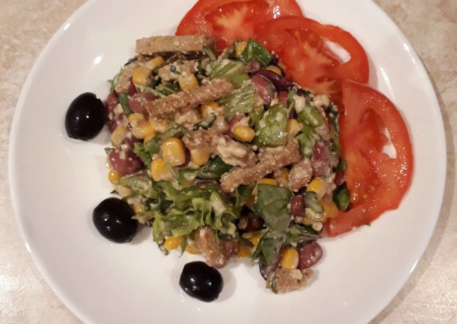 салаты на поминки. постное сало. постный вкусный салат с фасолью. салат из фасоли. постная фасоль вкусный простой рецепт.