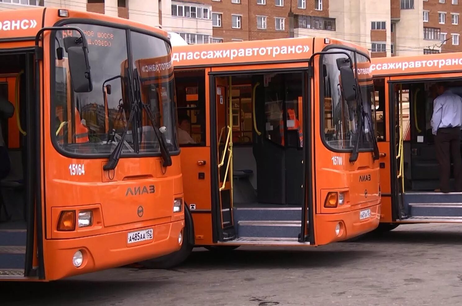 Сайт оранжевый автобус пермь. Автобус ЛИАЗ Нижний Новгород. 69 ЛИАЗ 5293 автобус Нижний Новгород. ЛИАЗ 5293 Нижний Новгород. ЛИАЗ на газомоторном топливе.