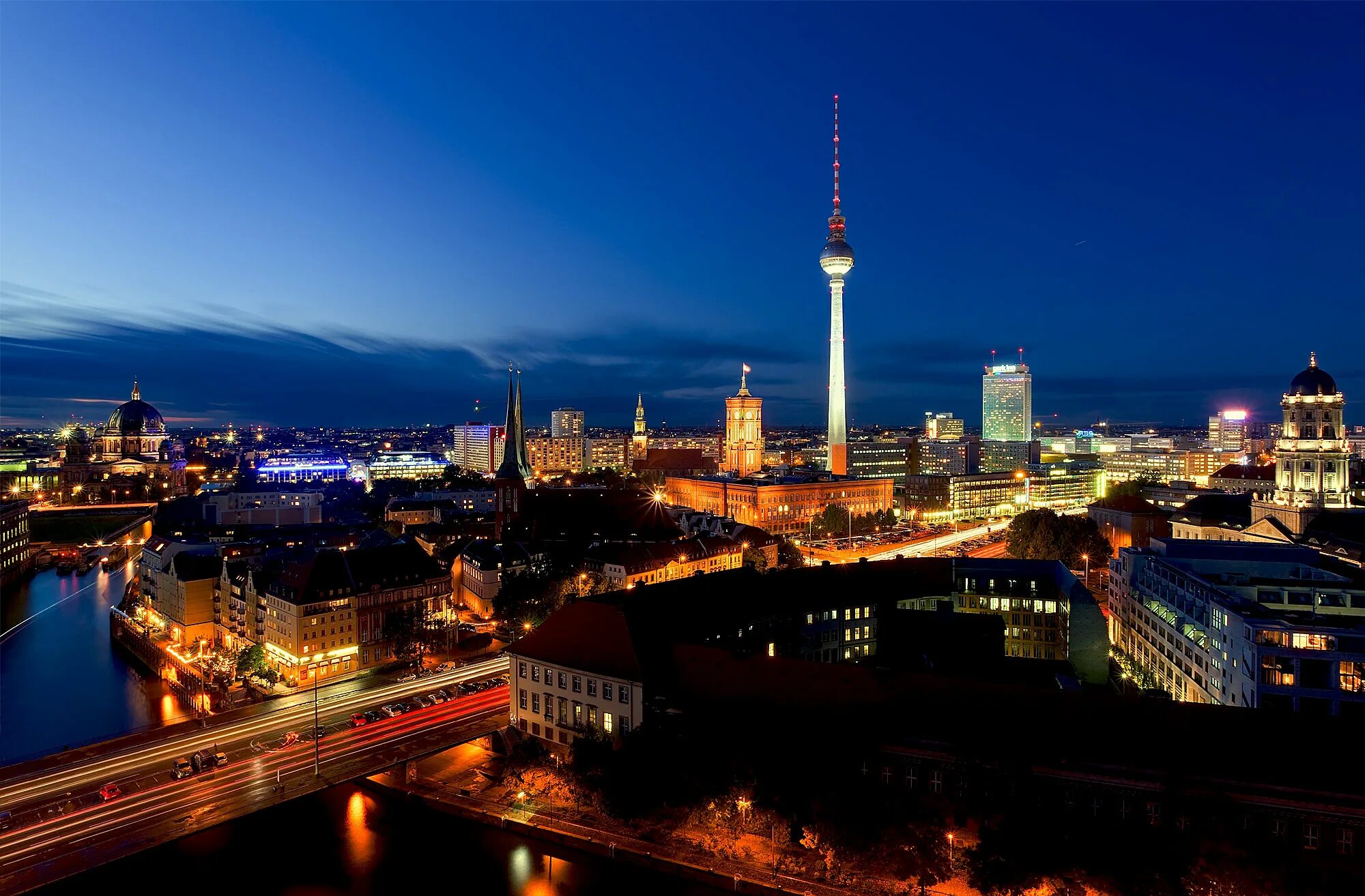 Berlin capital. Berlin capital. Берлин, город. Берлин фото города 2023. Столица: берлин (с 1990 г.