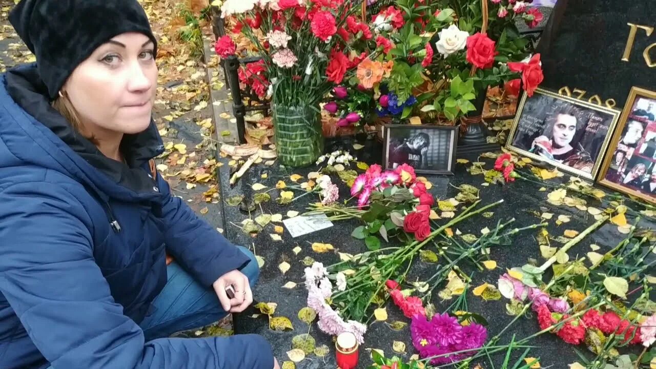 Горшок похоронен в санкт петербурге. Могила Михаила Горшенева. Могила Михаила горшенёва.