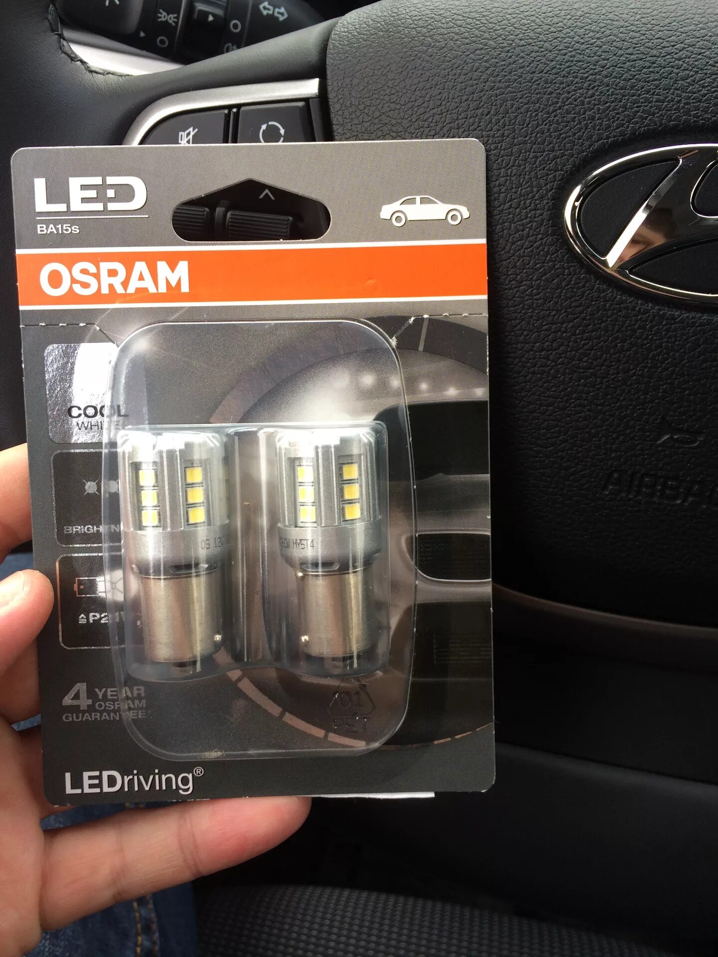 Замена ламп в ДХО на LED Osram! - Hyundai Solaris (2G), 1,6 л, 2017 года электро