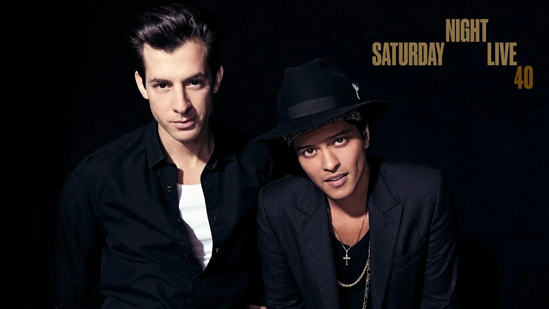 Mark mar. Марк ронсон и бруно марс. mark ronson bruno mars. марк ронсон и бруно марс фото. аптаун фанк.