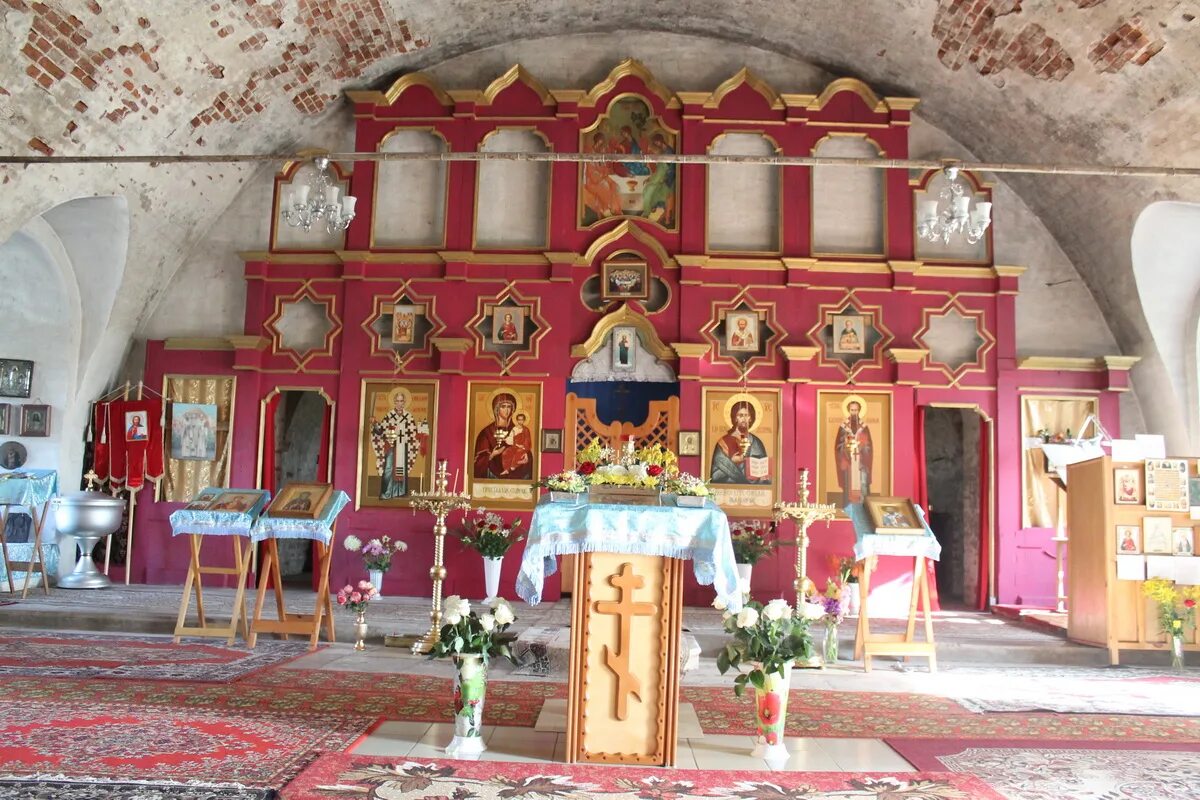 Храм села зайцево. Храм села зайцево. Церковь василия великого в зайцево. Деревня зайцево московская область церковь. Село зайцево храм василия великого.