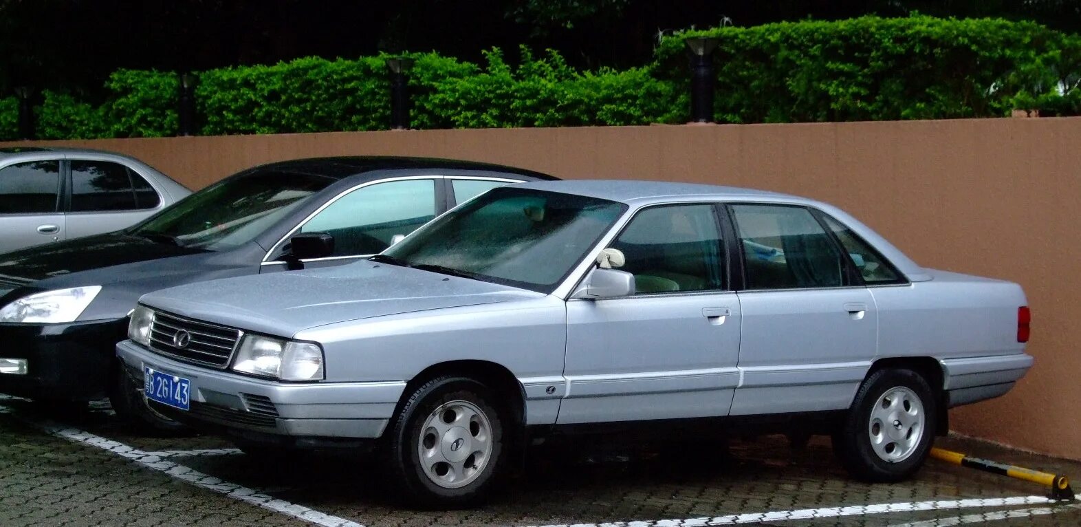Hongqi audi 100. Китайская ауди 100. Faw hongqi audi 100. Hongqi ca 7180. Hongqi ауди 100.