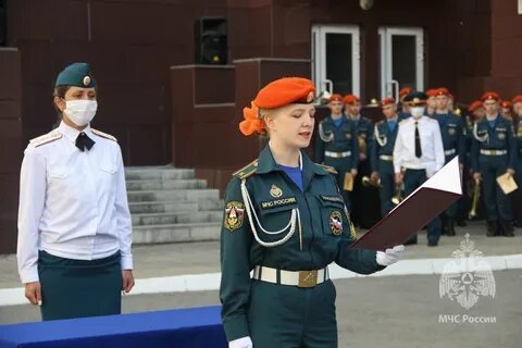 Личному составу государственной противопожарной службы