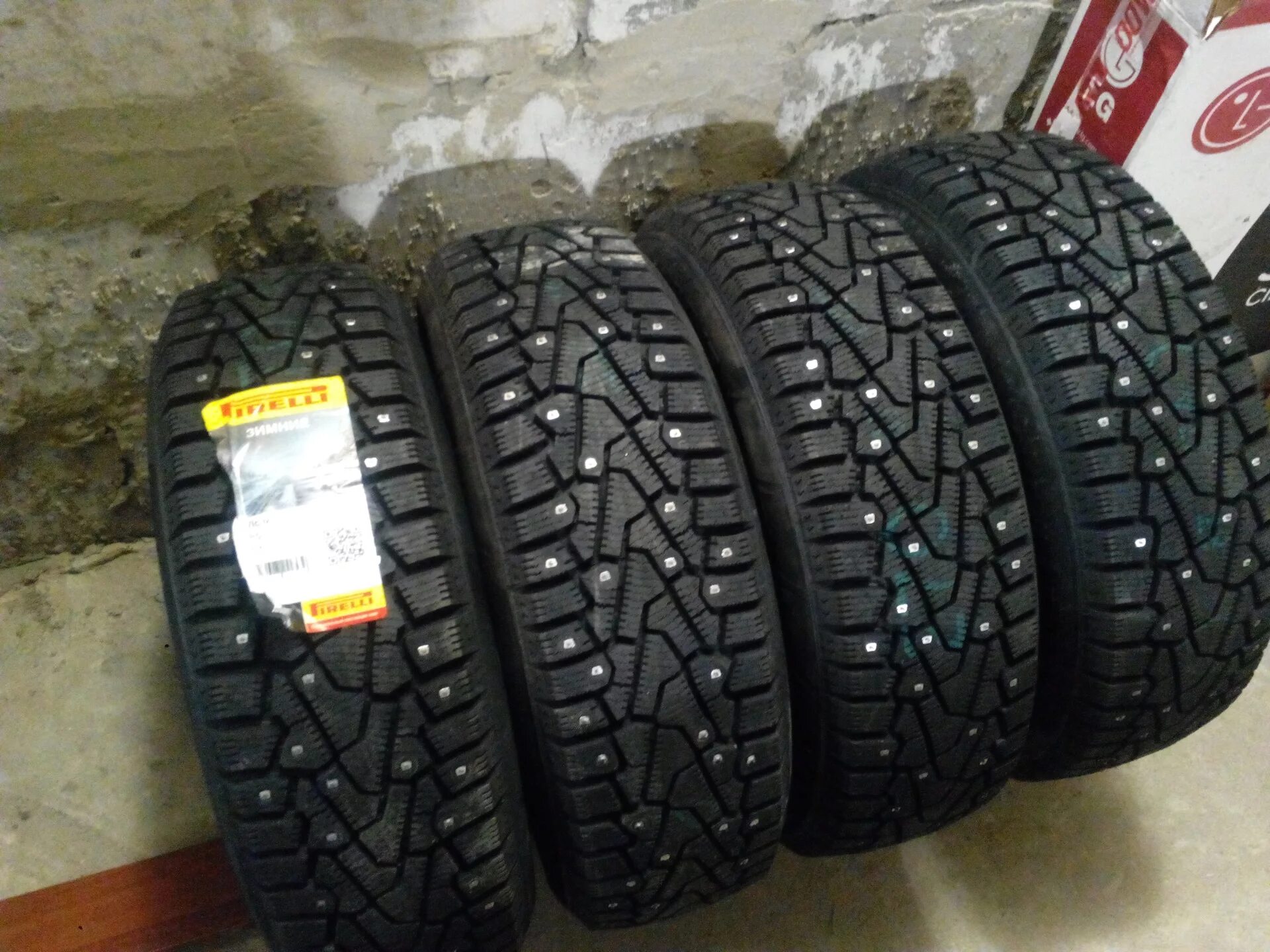 Пирелли зеро 185 65 15. Pirelli Ice Zero 185/65 r15. Pirelli Ice Zero 275/40 r22 108h. Pirelli Ice Zero 225/45r18 95h. Pirelli Ice Zero 275/40r22.