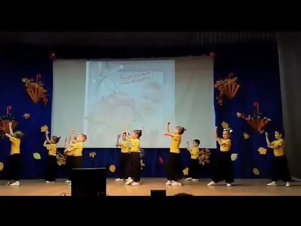 Танец под пчеловод. Танец под пчеловод. Ты пчела я пчеловод танец. Танец пчеловод. Танец под пчеловод.