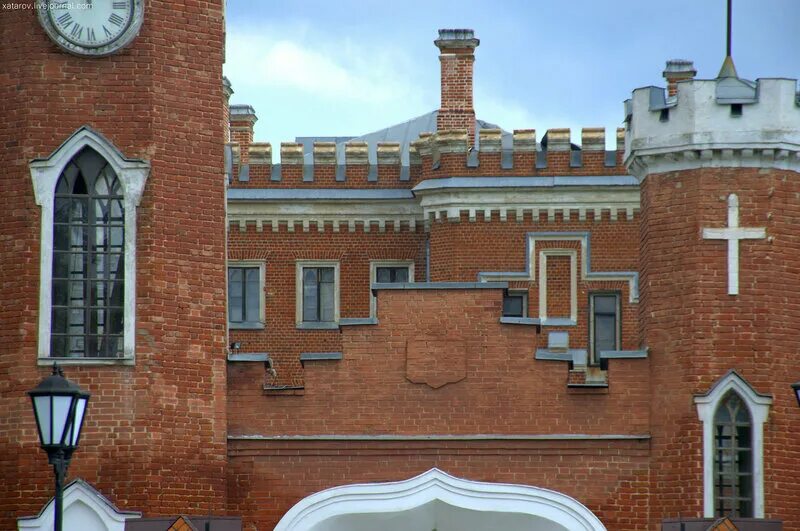 Дворец ольденбургских ул. Дворец ольденбургских воронеж. усадьба ольденбургских в рамони. дворцовый комплекс ольденбургских воронеж внутри. замок княгини ольденбургской воронеж.