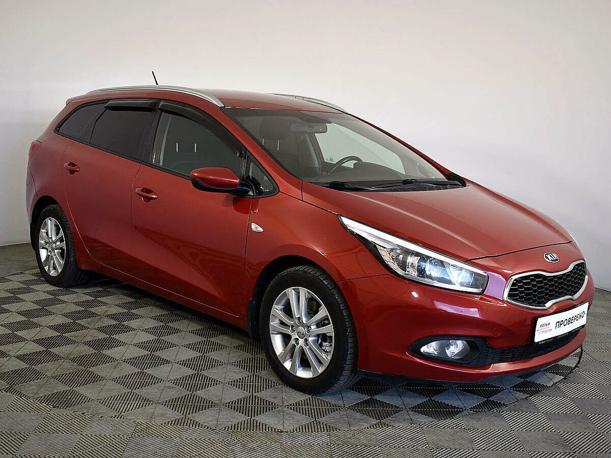 Кия сид бу. Kia Ceed 2012 универсал. Kia Ceed 2013 универсал. Kia Ceed универсал 2013 года. Киа СИД универсал 2013.