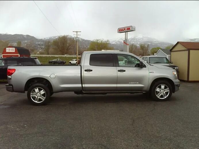 масса тундры. Toyota tundra лифтованная. масса тундры. масса тундры. Toyota tundra.