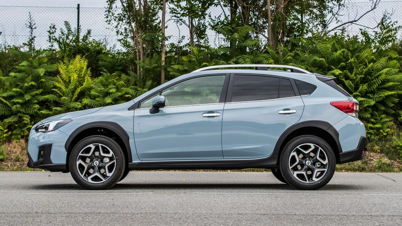 Subaru xv 2. Subaru impreza xv 2017. subaru xv black 2025. субару xv сбоку. subaru xv 2025 machine gray.