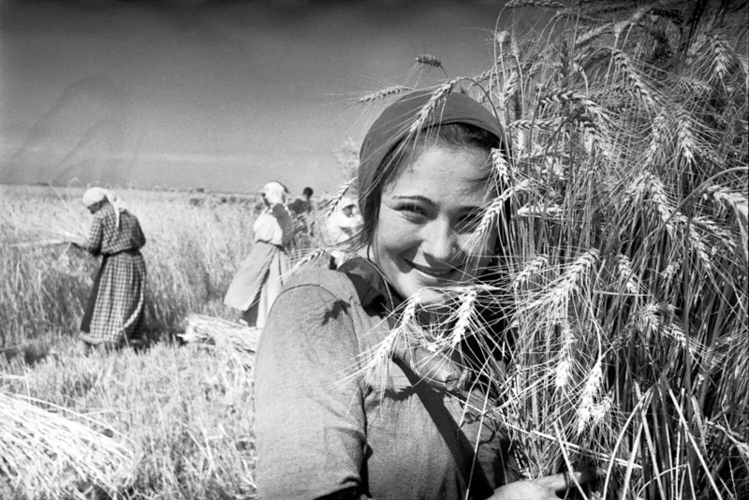 Как жили женщины в войну. Советская эпоха Маркова-Гринберга.. Фотография Маркова–Гринберга.