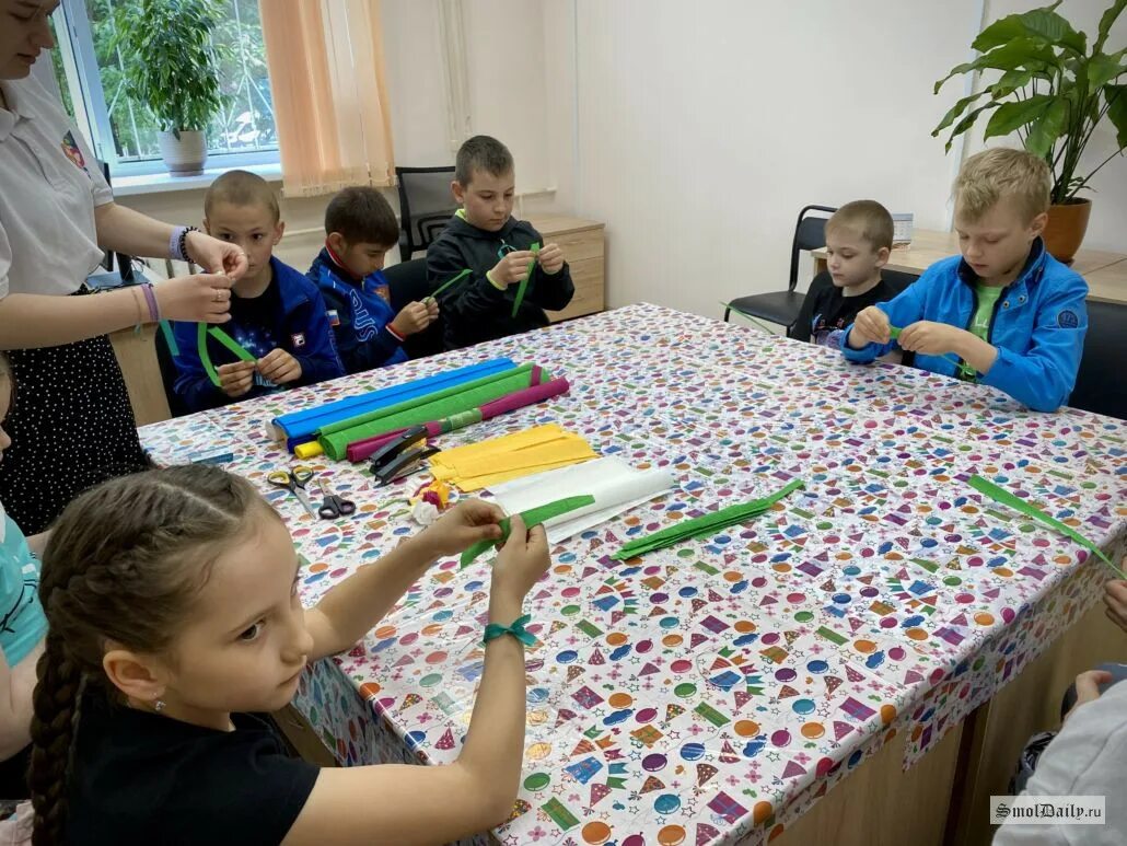 Подарки на день защиты детей. Угощение на день защиты детей. Дети участников сво отдохноли в Костромской районе.