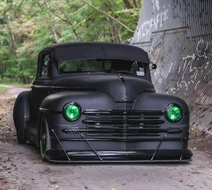 Кастом тачки. Ford hot rod. Кастом тачки. Зил 130 rat rod. Street rod coupe custom 1937.