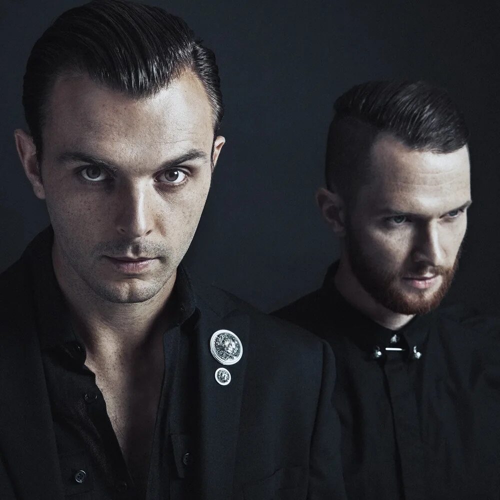 Группа hurts. Hurts 2015. Тео хатчкрафт. Nazareth love hurts 1975. Лав хартс слушать.