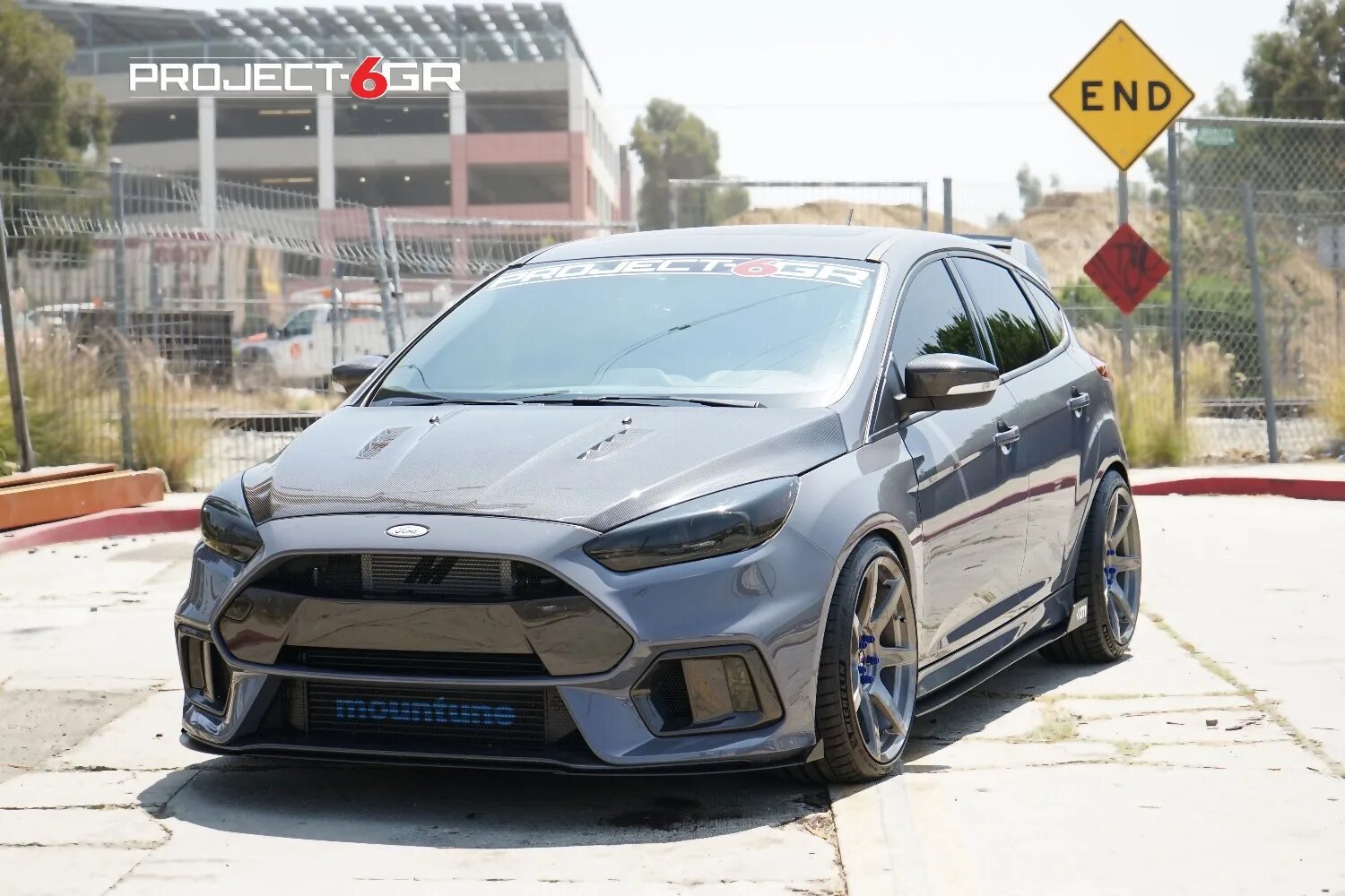 Грей фокус. Ford Focus RS 2017 Tuning. Ford Focus RS mk3. Focus RS mk3 Tuning. Ford Focus mk3 обвес.