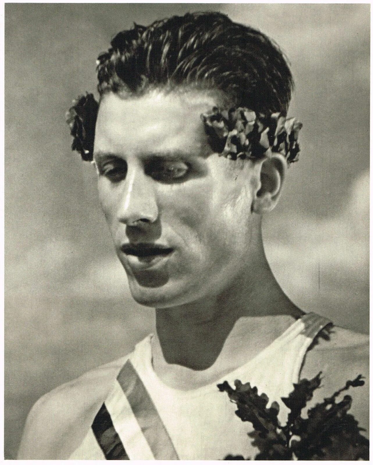 Олимпия лене рифеншталь. Олимпия 1936. лени рифеншталь олимпия.