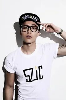Kpop male