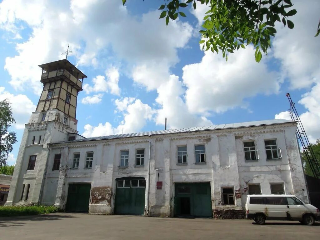 Производства тутаева. Пожарная каланча Тутаев. Пожарная каланча Ярославль. Пожарная каланча Рыбинск. Пожарная каланча в Тутаеве в 12.