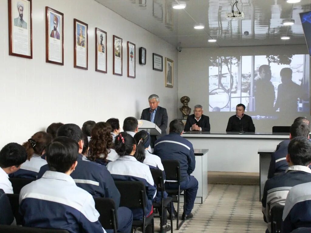 мирзокомил ормон. ташқи меҳнат миграцияси масалалари агентлиги. мехнатни мухофазаси. мехнат дафтарчаси. мехнат кодекс.