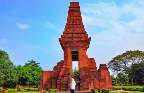 Candi