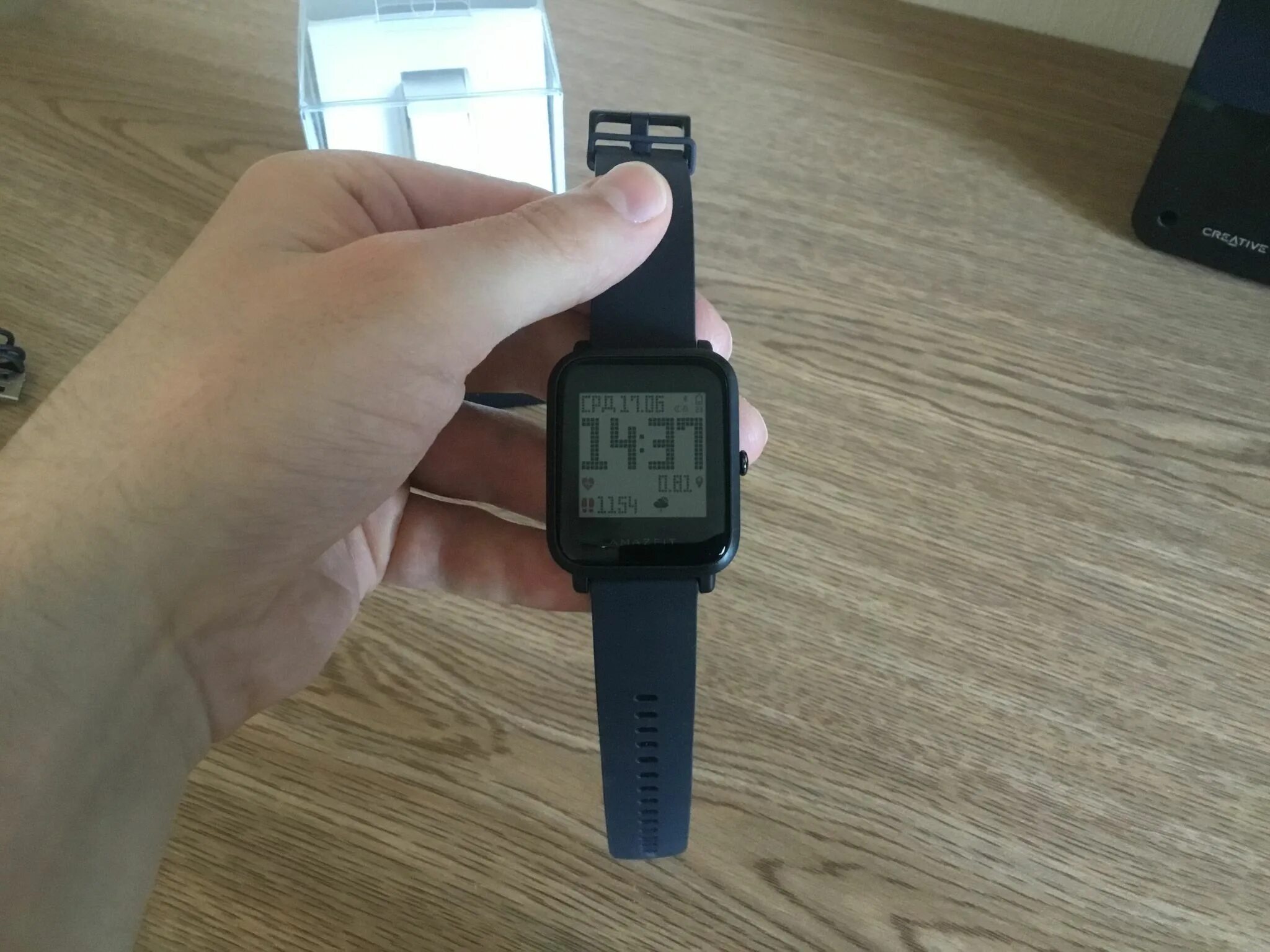 Amazfit Bip 3. Часы Xiaomi Amazfit Bip. Amazfit Bip Lite. Amazfit Bip s Lite.