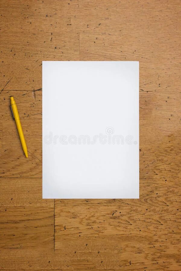 Лист на столе. Лист а4 на столе. Чистый листок бумаги. Бумага и ручка на столе. Листок карандашом.
