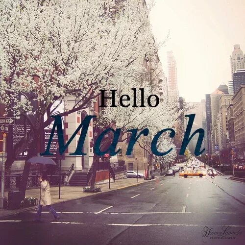 Хеллоу стоит. Привет март. Хелло март. Привет март надпись. Привет март/hello March.