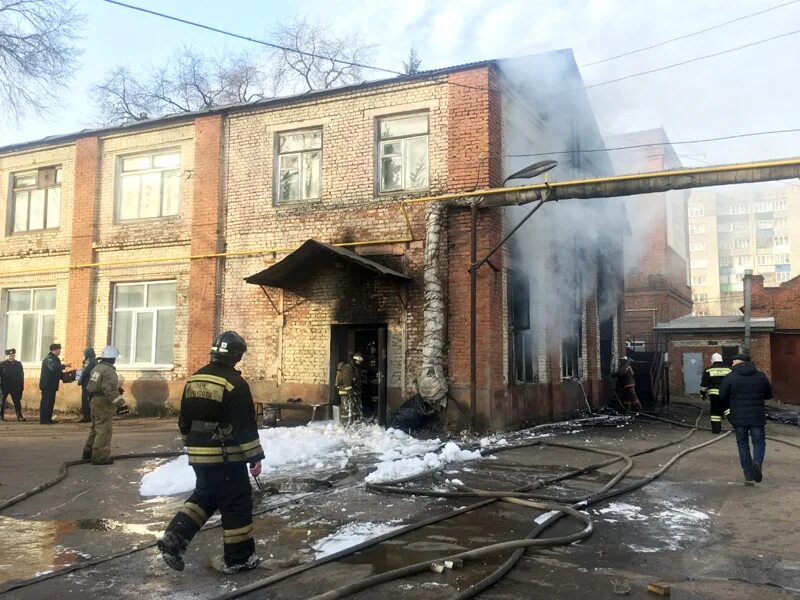 Погода кузнецкий кузнецк. Кузтекстильмаш Кузнецк. Завод Кузтекстильмаш г Кузнецк Пензенская область. Пожар в Кузнецке Пензенской области. Пожар в Кузнецке.