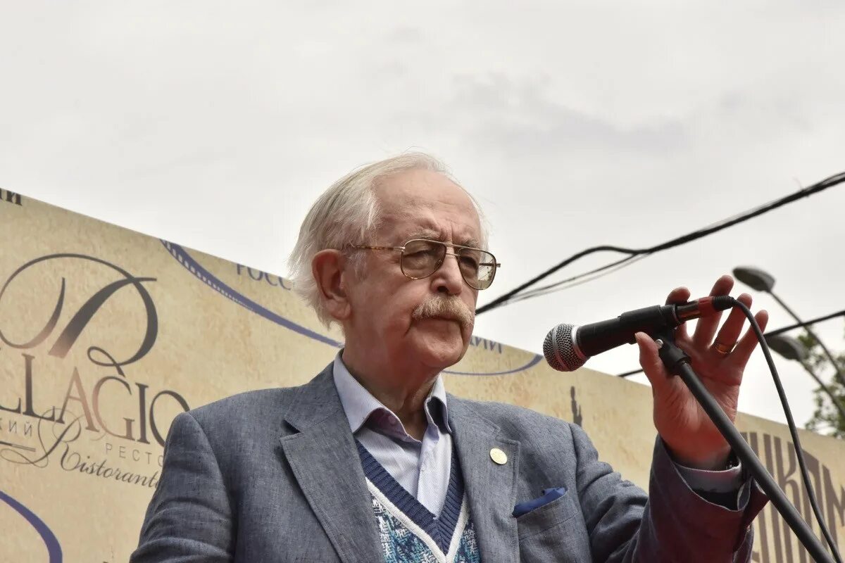 ливанов василий борисович. актер ливанов жив. актер ливанов жив. ливанов василий борисович. василий ливанов.