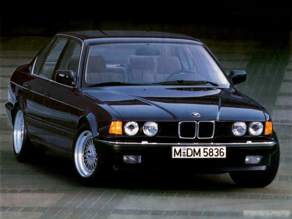 BMW 7 series (E32) 3.0 бензиновый 1990 3.0 Wehrmacht на DRIVE2