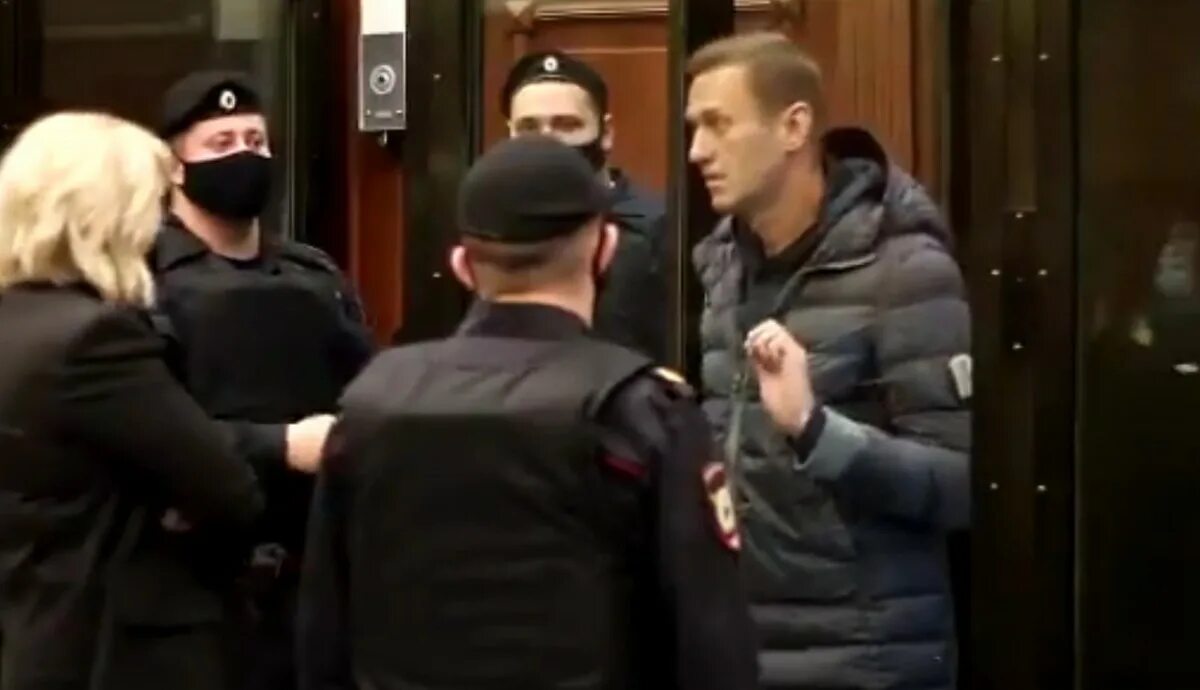 Присудили 3. Оппозиционер дождь заика. Оппозиционер дождь заика. Адвокат в гражданском судопроизводстве. Шведская академия выбирает нобелевских лауреатов по литературе.