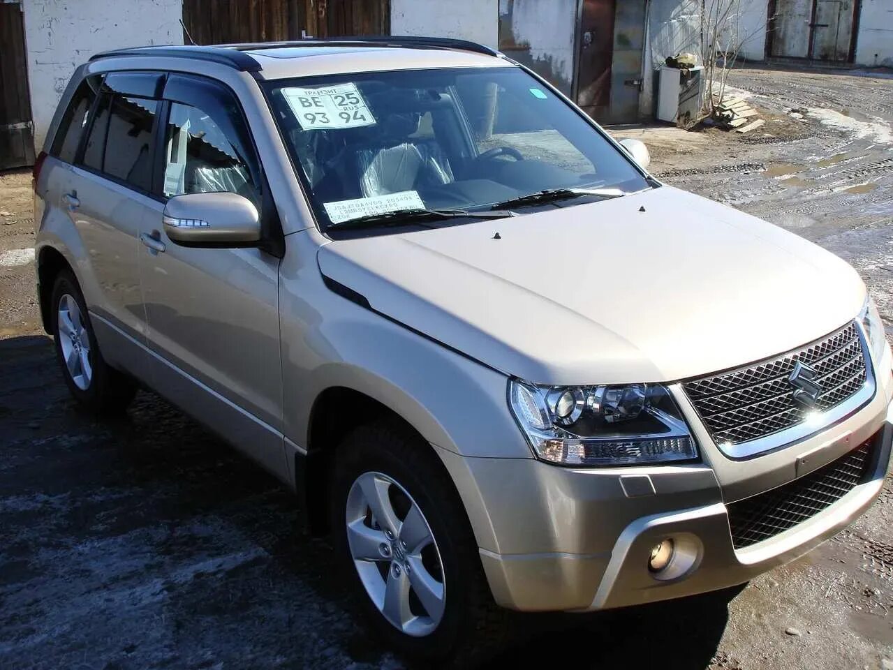 Гранд витара купить спб. Suzuki Grand Vitara 2. Suzuki Grand Vitara 2.4 2010. Судзуки Гранд Витара 2. Suzuki Grand Vitara 4.