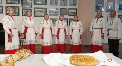 Пилеш кайаксем чувашская песни. Ансамбль пилеш. Пилеш тани. Ансамбль пилеш. Пилеш кайаксем чувашская песни.