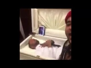 Драться с покойником