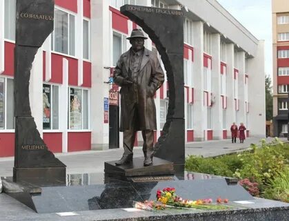 Какие памятники есть в тольятти