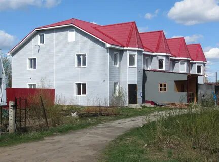 Великий двор строитель