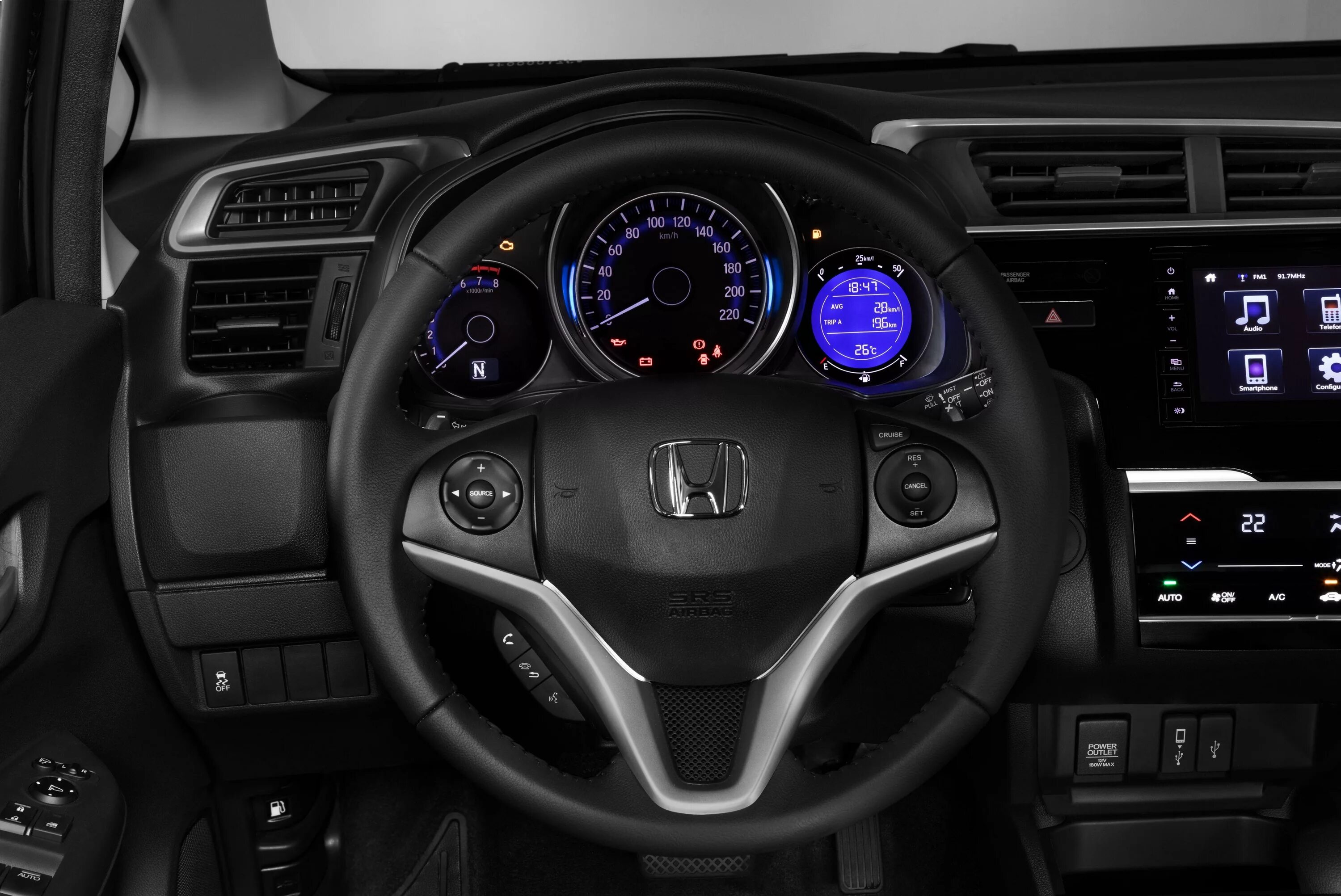 Honda v панель. Панель приборов honda fit. honda fit 2015 панель. хонда fit 2017 панель. панель хонда фит 2017.