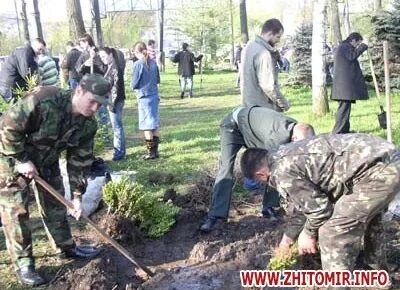 14 апреля 2011 года