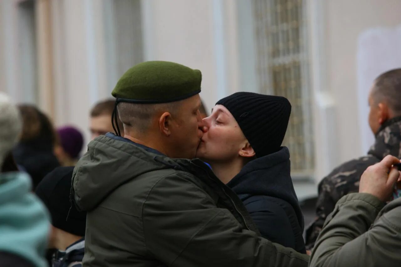 Мобилизация отцов детей. Мобилизация. Выплаты жене мобилизованного. Беременная жена военного. Мобилизация в России группа здоровья в.